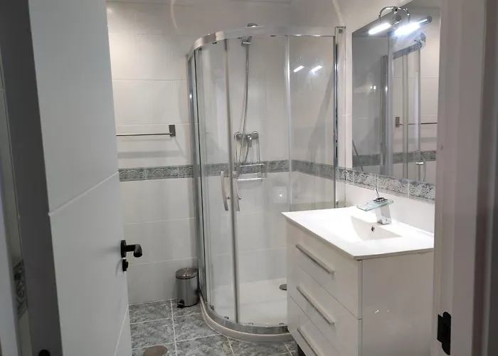 Апартаменти Top30 Precioso Atico Con Terraza 1a104 *