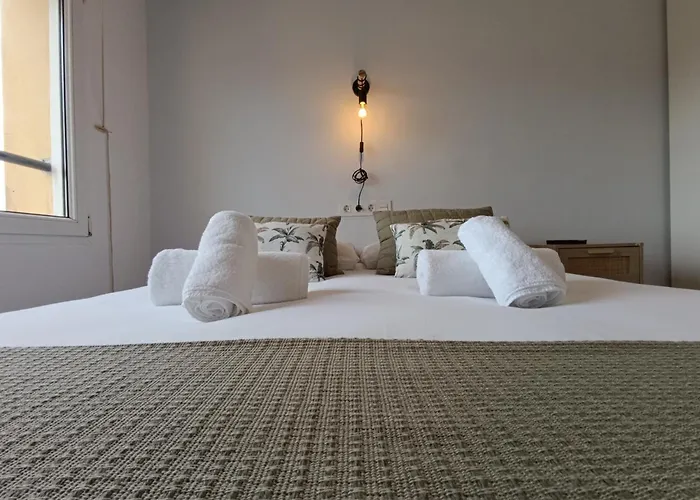 アパート Top30 Precioso Atico Con Terraza 1a104 *